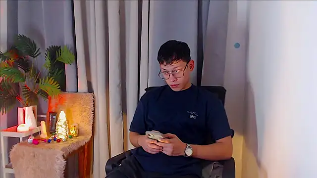 pinkcock froi2305 online show from October 2025 02:18:02 PM