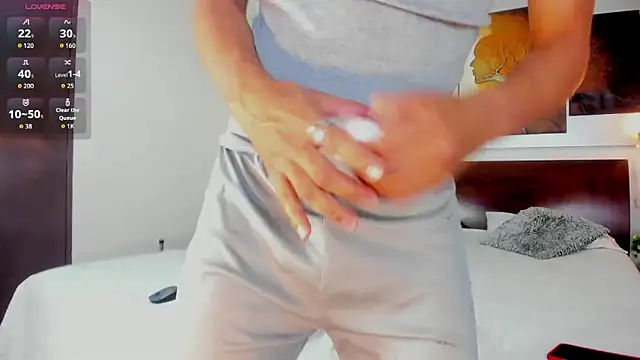 Valentiinoss online show from October 2025 07:36:01 PM