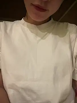 Snapshot of t6mh chatting on March 2026 12:03:02 PM t6mh online show from March 2026 12:03:02 PM