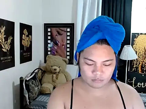 TSbrianaHugeCock online show from March 2026 02:41:01 PM