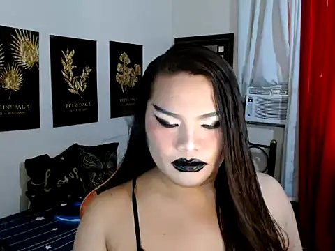 Snapshot of TSbrianaHugeCock chatting on November 2025 06:02:02 AM TSbrianaHugeCock online show from November 2025 06:02:02 AM