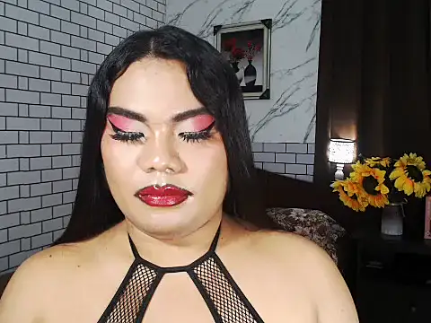 TSbrianaHugeCock online show from October 2025 01:26:02 PM