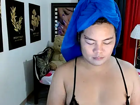 TSbrianaHugeCock online show from May 2026 02:37:02 PM