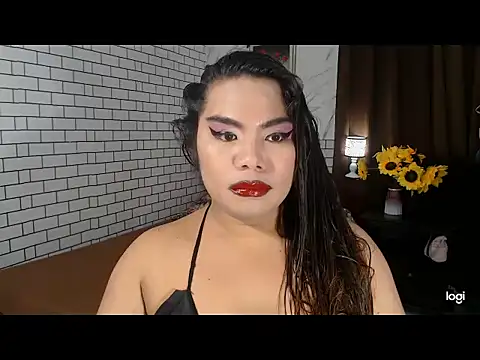 TSbrianaHugeCock online show from September 2025 05:19:02 PM