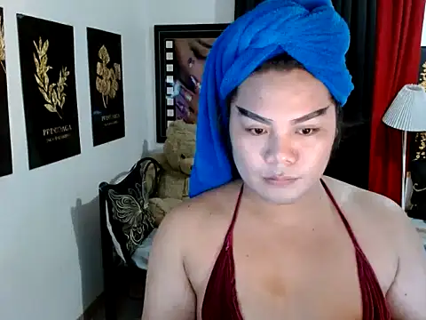 TSbrianaHugeCock online show from April 2026 02:03:02 PM