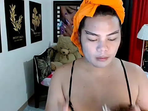 TSbrianaHugeCock online show from May 2026 12:46:02 PM