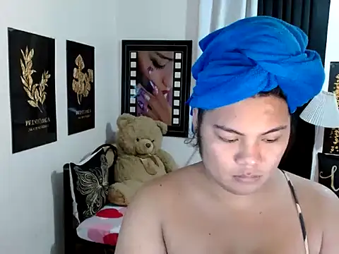 TSbrianaHugeCock online show from April 2026 02:08:01 PM