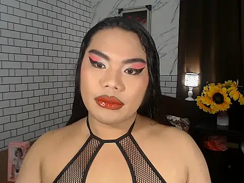 TSbrianaHugeCock online show from September 2025 06:37:01 PM