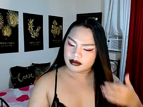 Snapshot of TSbrianaHugeCock chatting on November 2025 01:37:02 PM TSbrianaHugeCock online show from November 2025 01:37:02 PM