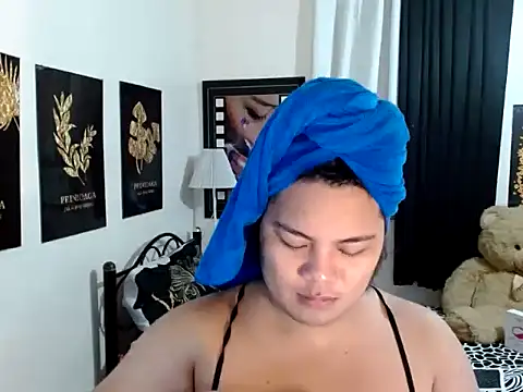 TSbrianaHugeCock online show from February 2026 11:51:01 AM