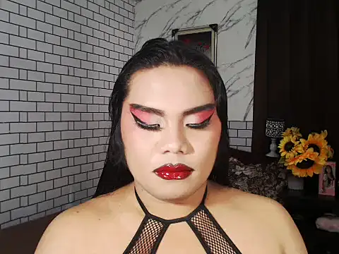 TSbrianaHugeCock online show from October 2025 06:20:01 PM
