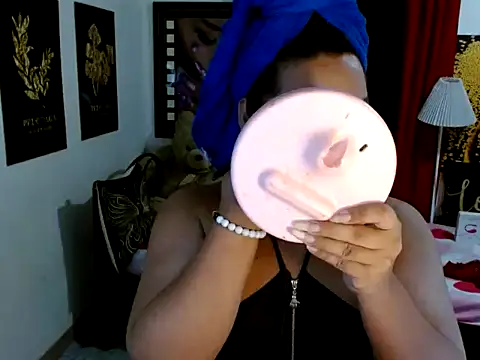 TSbrianaHugeCock online show from May 2026 10:40:02 AM