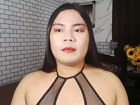 TSbrianaHugeCock online show from October 2025 04:52:01 PM