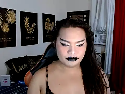 Snapshot of TSbrianaHugeCock chatting on November 2025 06:13:01 AM TSbrianaHugeCock online show from November 2025 06:13:01 AM