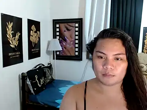 TSbrianaHugeCock online show from February 2026 03:55:01 PM