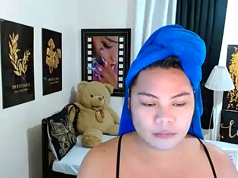 TSbrianaHugeCock online show from March 2026 01:50:01 PM