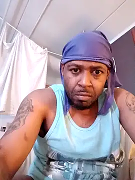 Snapshot of Nuttygmarley chatting on November 2025 10:05:02 AM Nuttygmarley online show from November 2025 10:05:02 AM