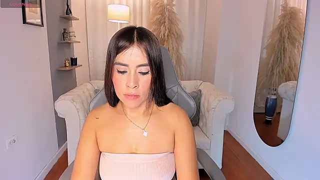 Natalia Leon8 online show from March 2026 03:47:02 AM