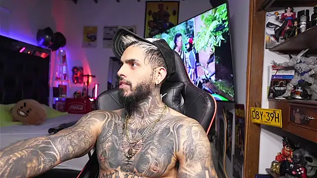 logan hugh8 online show from March 2026 06:46:01 AM