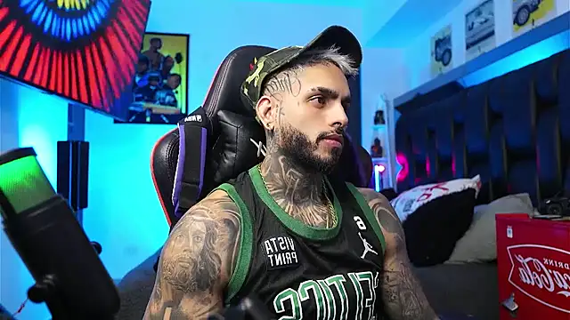 logan hugh8 online show from February 2026 03:34:02 PM