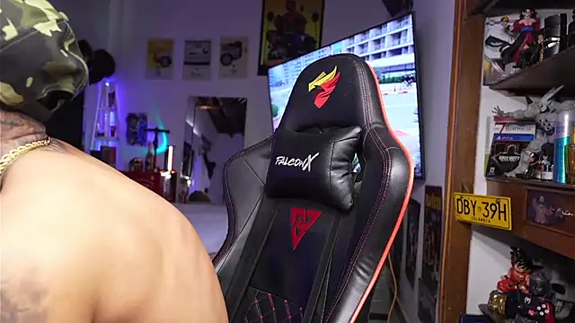 logan hugh8 online show from March 2026 06:19:01 PM