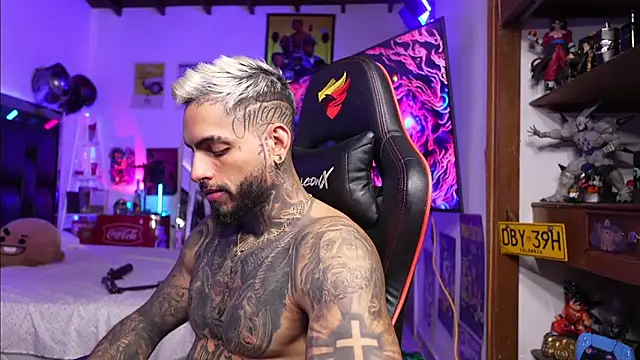 logan hugh8 online show from March 2026 04:43:02 PM