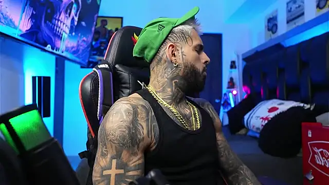 logan hugh8 online show from February 2026 09:08:02 AM