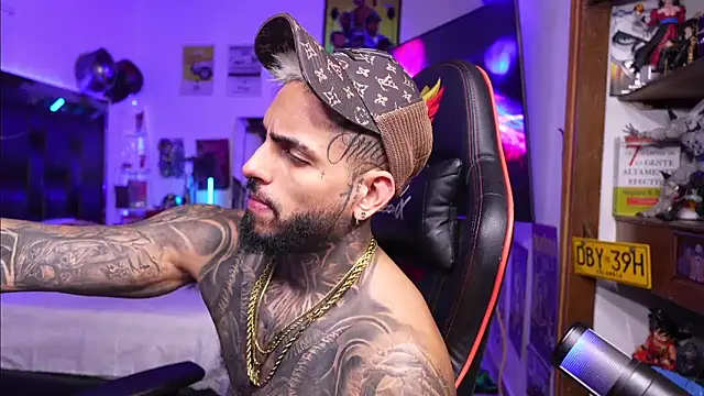 logan hugh8 online show from March 2026 01:21:02 AM