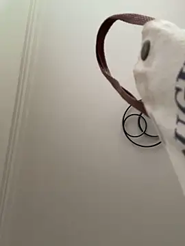 coco-o online show from September 2025 02:51:01 AM