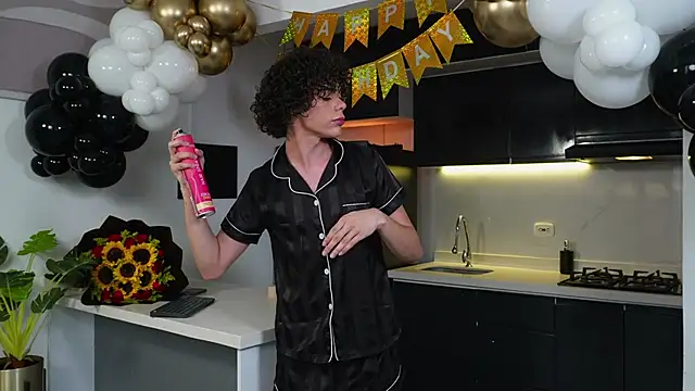 Timmyshy  online show from December 2025 08:36:01 PM