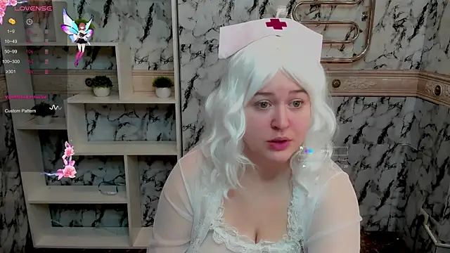 Snapshot of HelenHartt chatting on October 2025 02:54:02 AM HelenHartt online show from October 2025 02:54:02 AM