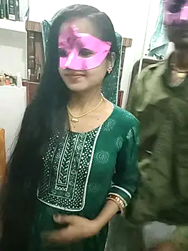 Snapshot of LOVE568 chatting on November 2025 05:30:01 AM LOVE568 online show from November 2025 05:30:01 AM