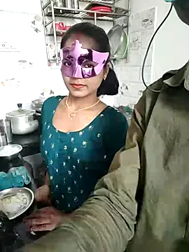 Snapshot of LOVE568 chatting on November 2025 02:51:02 AM LOVE568 online show from November 2025 02:51:02 AM