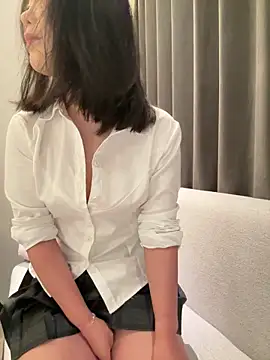 luluya1314 online show from May 2026 04:44:02 AM