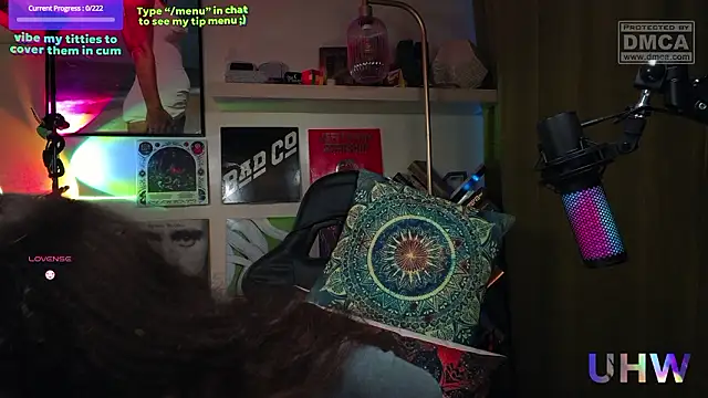 urhappywaifu online show from February 2026 06:07:01 PM