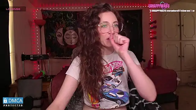 Snapshot of urhappywaifu chatting on September 2025 03:32:02 PM urhappywaifu online show from September 2025 03:32:02 PM