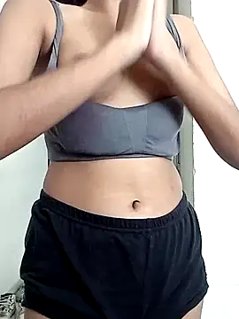 Snapshot of Aru_8507 chatting on October 2025 04:03:01 AM Aru 8507 online show from October 2025 04:03:01 AM