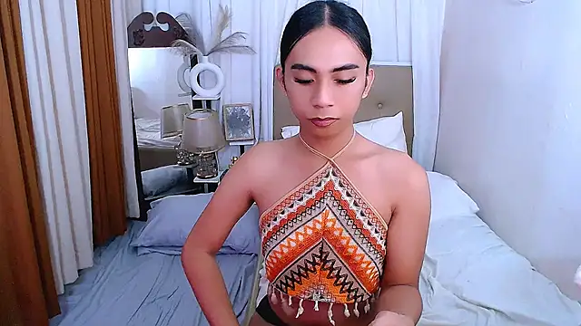 scarlet smith7 online show from April 2026 01:18:02 PM