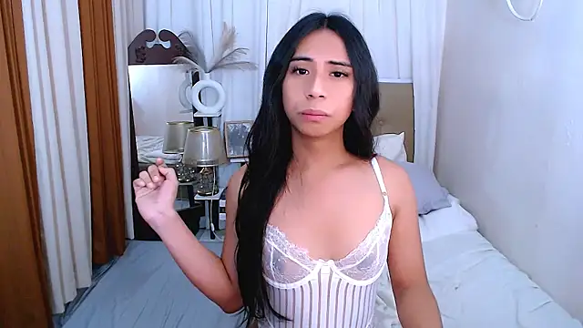 scarlet smith7 online show from April 2026 12:23:01 AM