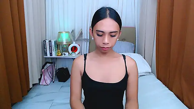 Snapshot of scarlet_smith7 chatting on May 2026 02:26:01 PM scarlet smith7 online show from May 2026 02:26:01 PM
