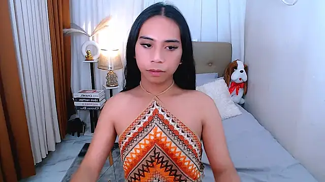 scarlet smith7 online show from February 2026 01:00:01 PM