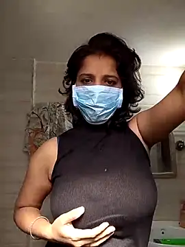 Love Foreverr12 online show from November 2025 07:11:02 AM