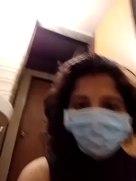 Love Foreverr12 online show from November 2025 12:04:02 PM