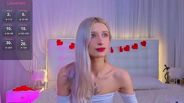 Snapshot of Monica_Leen chatting on February 2026 06:25:01 AM Monica Leen online show from February 2026 06:25:01 AM