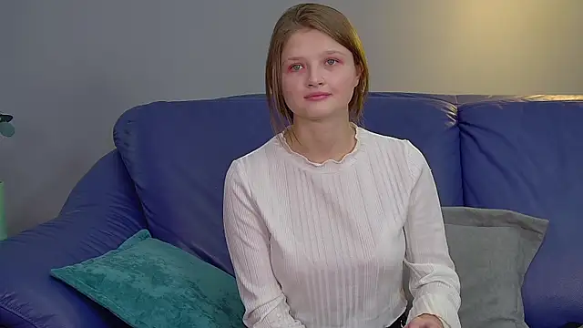 Snapshot of JaneRosen chatting on September 2025 06:28:02 AM JaneRosen online show from September 2025 06:28:02 AM