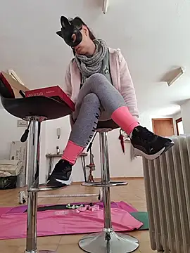 SweetSun69 online show from April 2026 12:56:02 PM