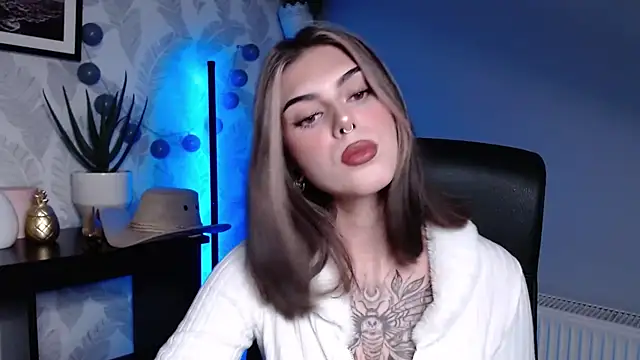 Nova SIN online show from October 2025 05:06:01 AM