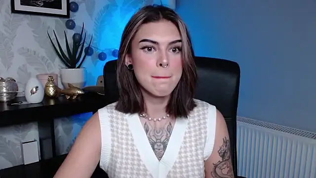 Nova SIN online show from November 2025 06:17:02 AM