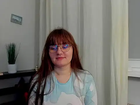 Julie Diamond online show from December 2025 05:55:02 PM