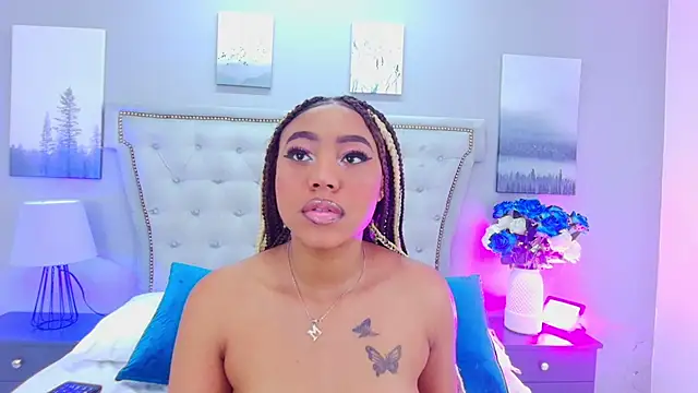 AngelaRoberts online show from November 2025 11:52:01 PM